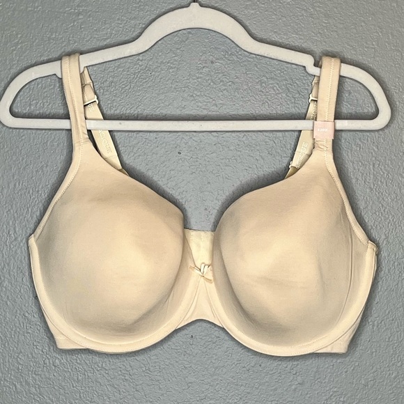 Cacique Other - 70. Lane Bryant Cacique Lightly Lined T-Shirt Bra Size 42DD
